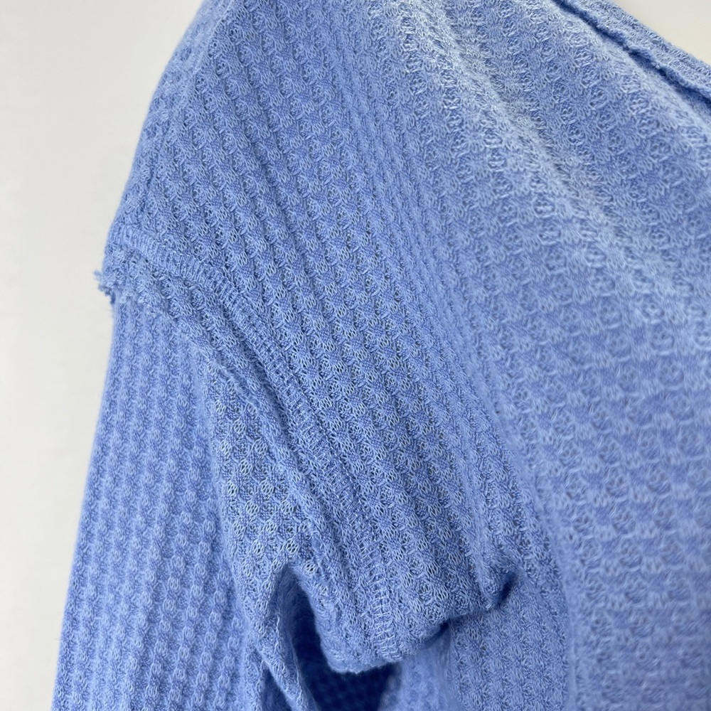 Vintage America Blue Thermal Long Sleeve Waffle Knit Top Pullover Medium - Picture 5 of 12